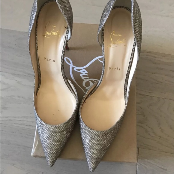Christian Louboutin Shoes - Beautiful Iriza pumps